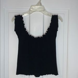Brandy Melville black lettuce trim top off shoulde‎